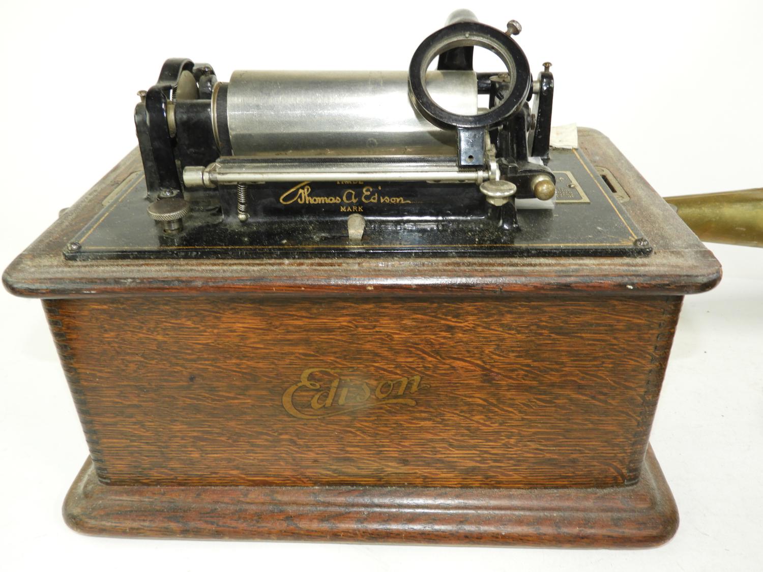 Murrays Auctioneers - Lot 104: Edison Oak Cased Phonograph With Horn ...