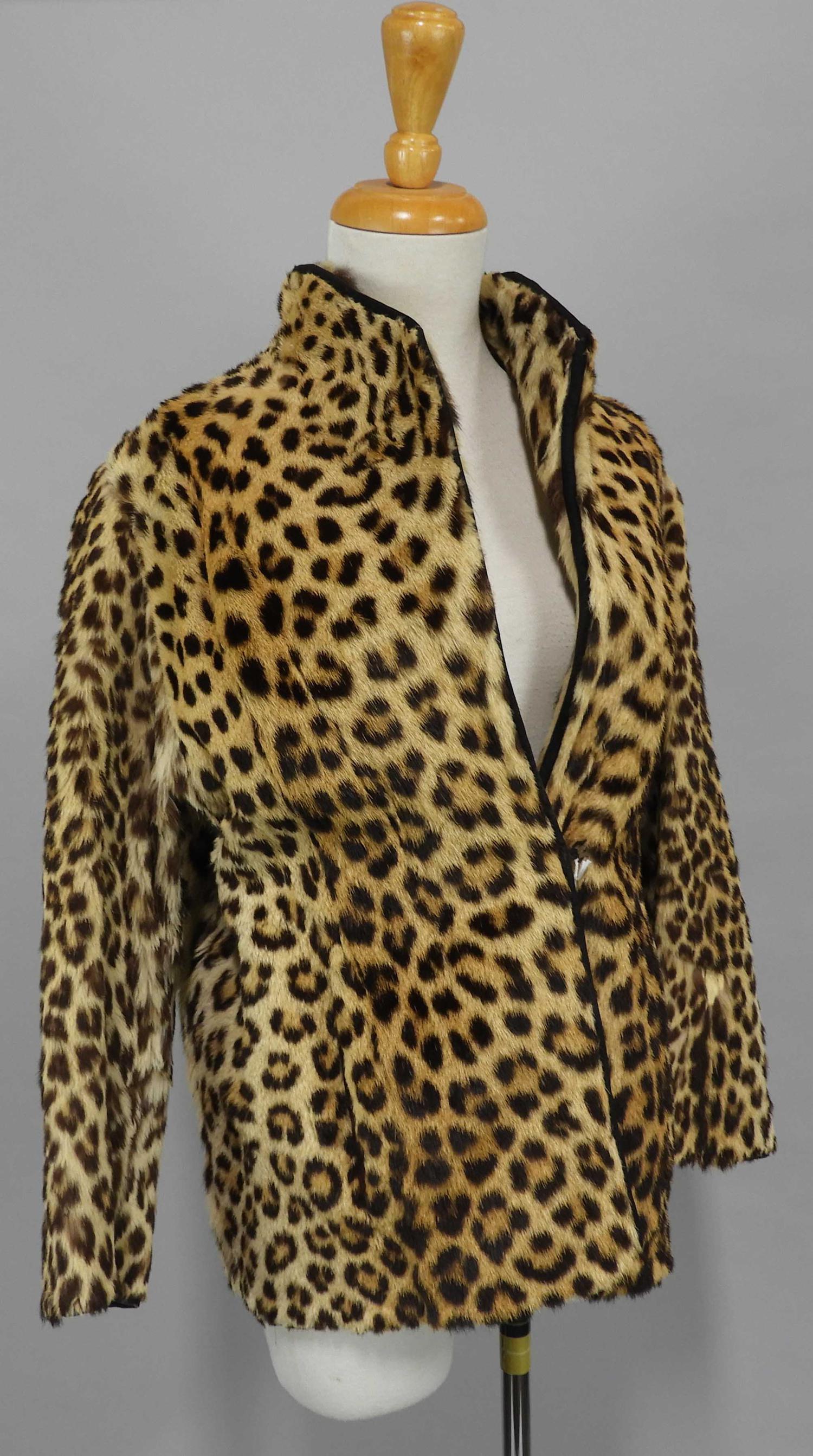 Murrays Auctioneers - Lot 68K: Vintage leopard fur jacket